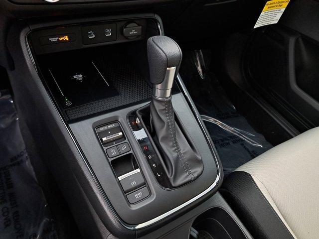 Photo of 2026 Platinum White Pearl Honda CR-V
