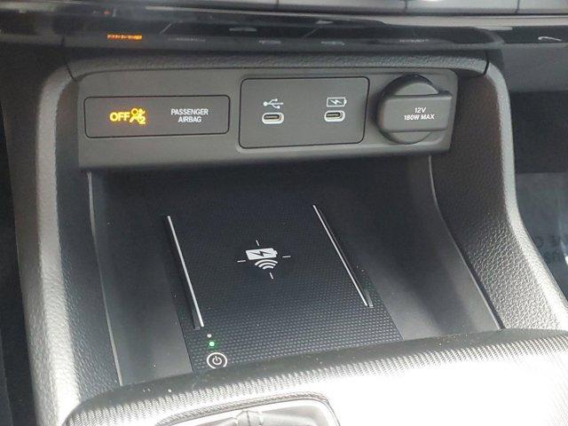 Photo of 2025 Platinum White Pearl Honda Civic Hybrid