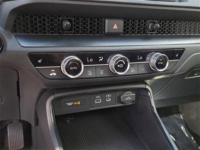 Photo of 2024 Still Night Pearl Honda CR-V Hybrid