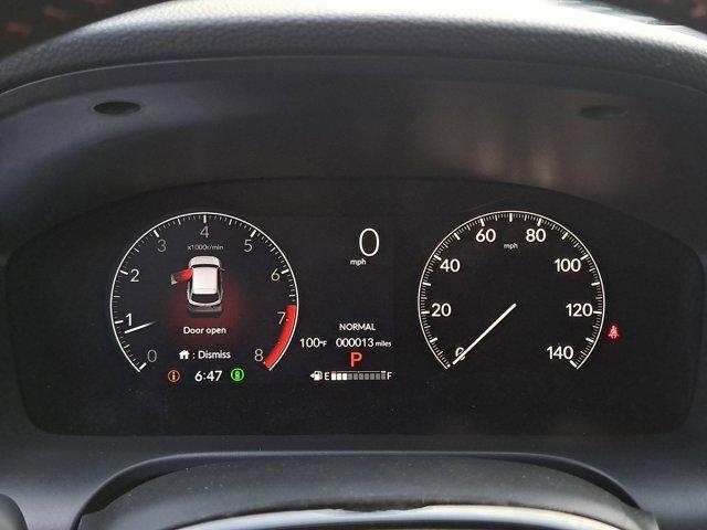 Photo of 2026 Platinum White Pearl Honda HR-V
