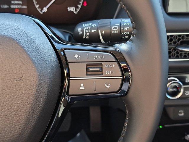 Photo of 2026 Platinum White Pearl Honda HR-V