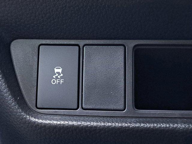 Photo of 2026 Platinum White Pearl Honda HR-V