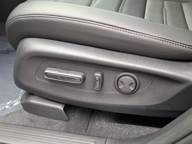 Photo of 2026 Platinum White Pearl Honda CR-V