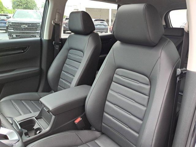 Photo of 2026 Platinum White Pearl Honda CR-V