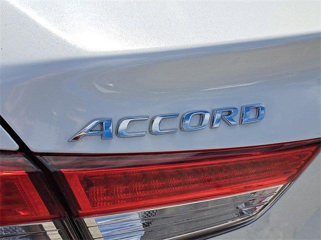 Photo of 2022 Platinum White Pearl Honda Accord