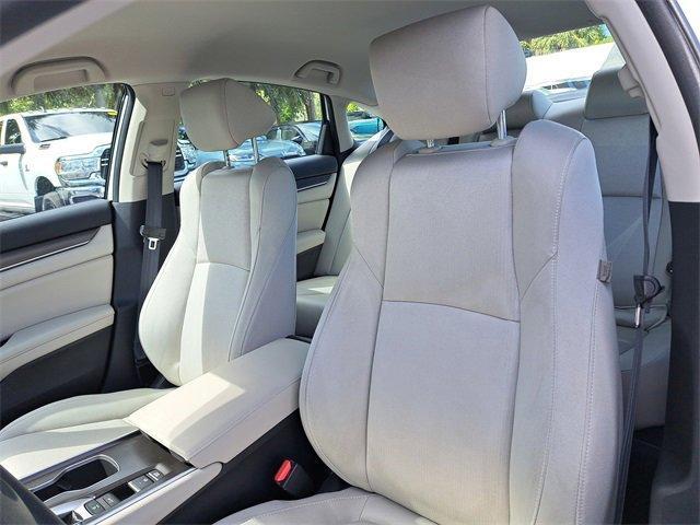 Photo of 2022 Platinum White Pearl Honda Accord