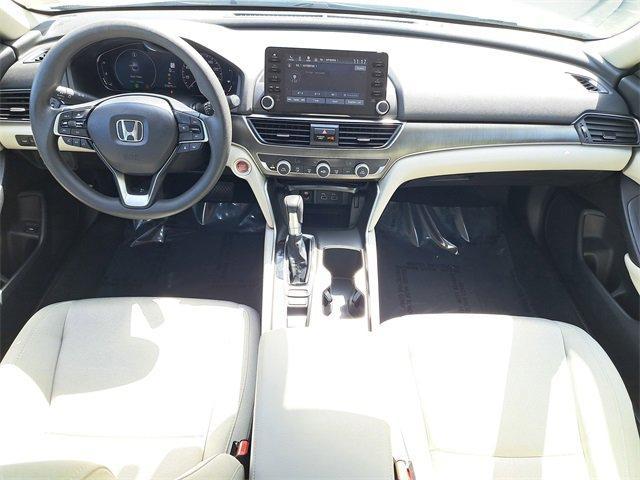 Photo of 2022 Platinum White Pearl Honda Accord