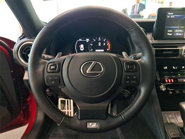 Photo of 2022 Infrared Lexus IS 350