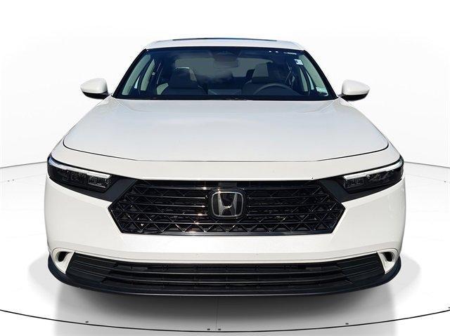 Photo of 2024 Platinum White Pearl Honda Accord