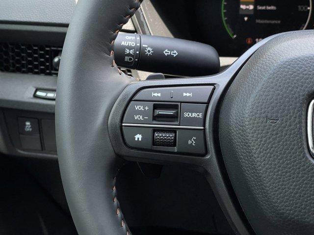 Photo of 2025 Solar Silver Metallic Honda CR-V Hybrid