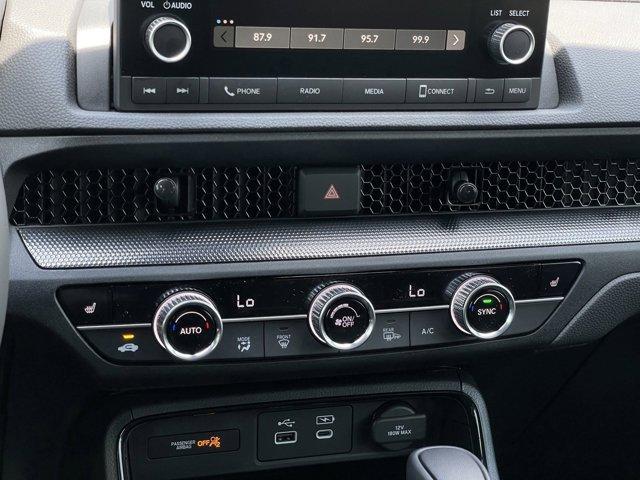 Photo of 2025 Solar Silver Metallic Honda CR-V Hybrid