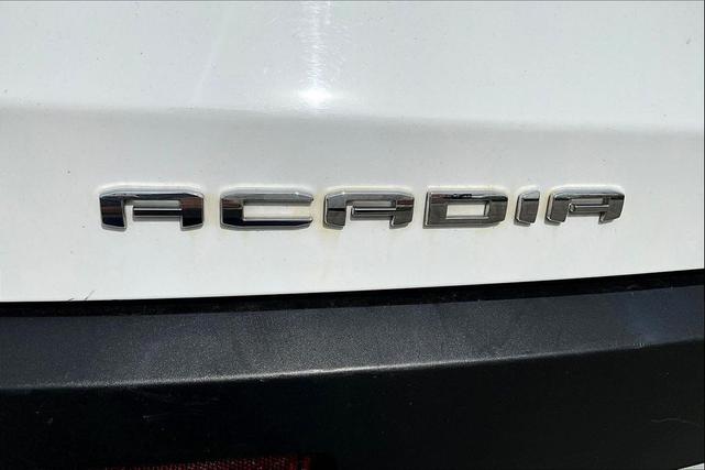 Photo of 2023 Summit White GMC Acadia