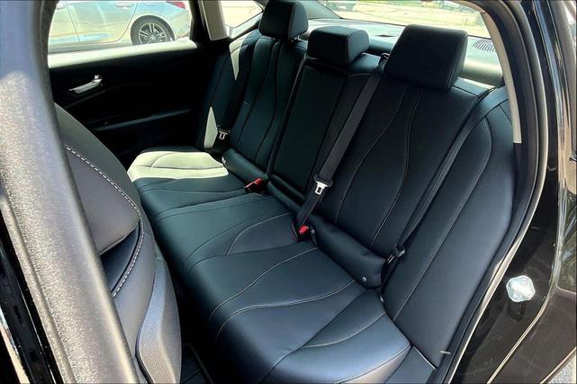 Photo of 2025 Majestic Black Pearl Acura TLX