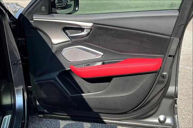 Photo of 2024 Liquid Carbon Metallic Acura RDX