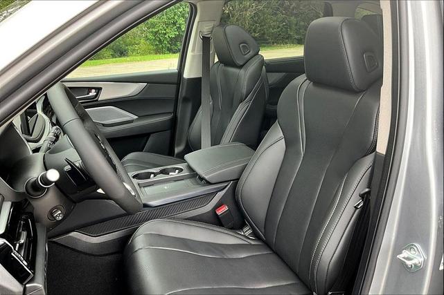 Photo of 2025 SI Acura MDX