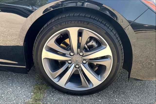 Photo of 2023 Majestic Black Pearl Acura TLX