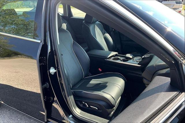 Photo of 2023 Majestic Black Pearl Acura TLX