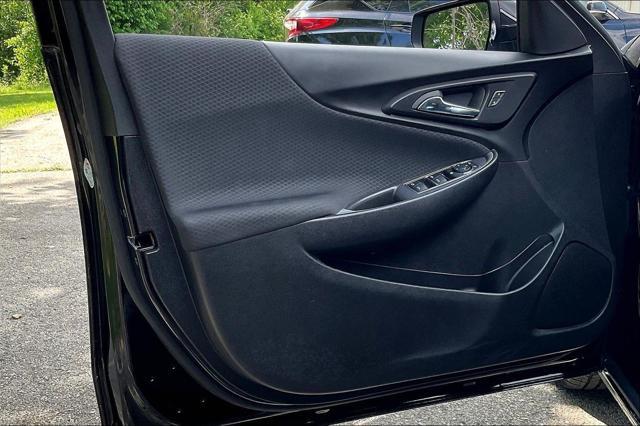Photo of 2025 Mosaic Black Metallic Chevrolet Malibu