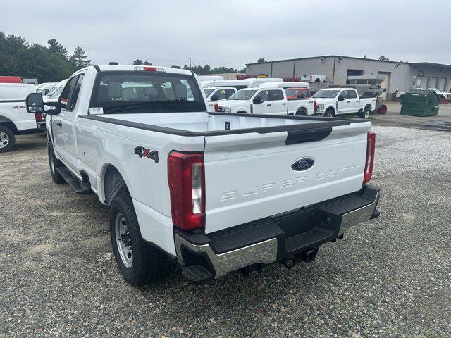 Photo of 2025 Oxford White Ford F-350