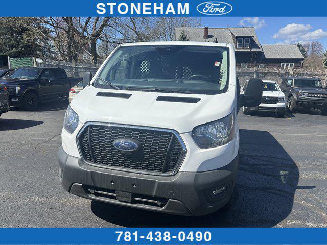 2023 Ford Transit-250