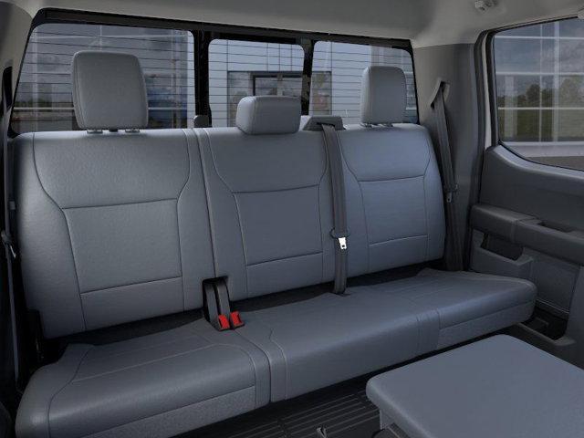 Photo of 2025 Oxford White Ford F-350