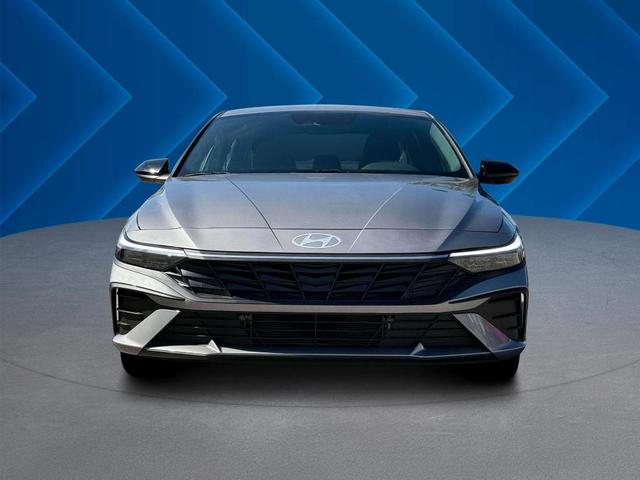 Photo of 2025 Metal Hyundai ELANTRA HEV