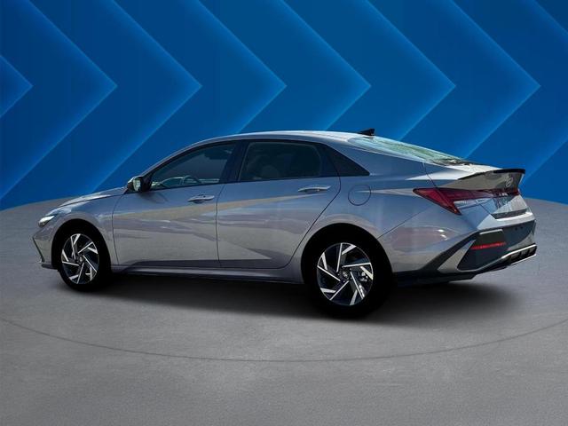 Photo of 2025 Metal Hyundai ELANTRA HEV
