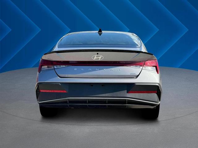 Photo of 2025 Metal Hyundai ELANTRA HEV