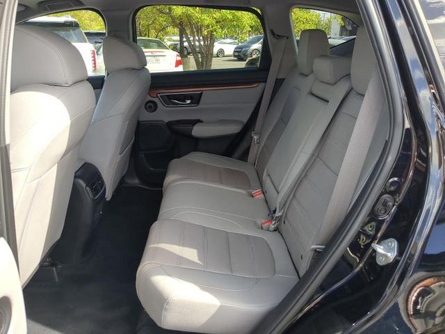 Photo of 2022 Crystal Black Pearl Honda CR-V