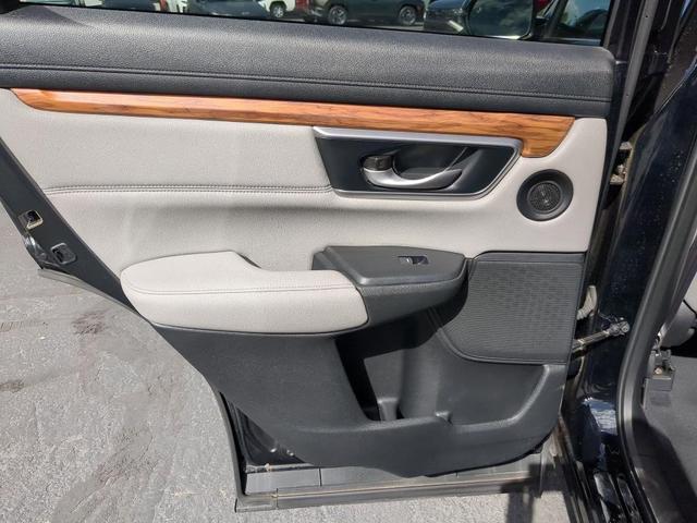 Photo of 2022 Crystal Black Pearl Honda CR-V