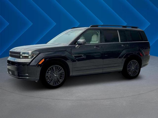 Photo of 2025 Black Hyundai SANTA FE HEV