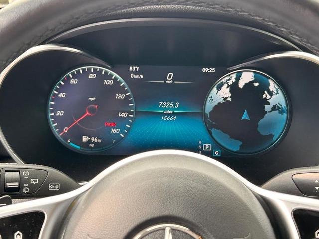 Photo of 2022 Graphite Gray Metallic Mercedes-Benz GLC 300