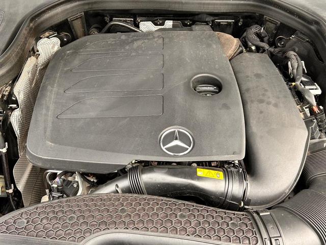 Photo of 2022 Graphite Gray Metallic Mercedes-Benz GLC 300