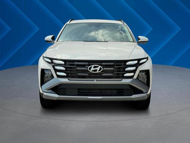 Photo of 2025 Serenity White Pearl Hyundai TUCSON