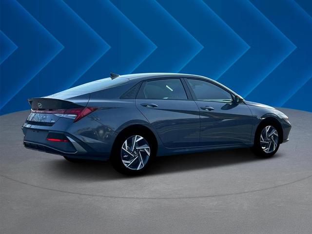 Photo of 2025 Gray / Black Hyundai ELANTRA HEV