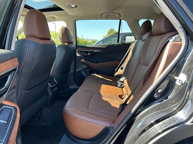Photo of 2021 Crystal Black Silica Subaru Outback