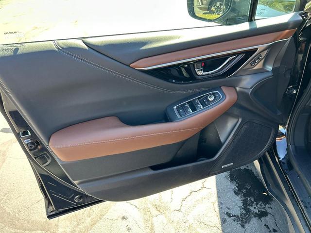 Photo of 2021 Crystal Black Silica Subaru Outback