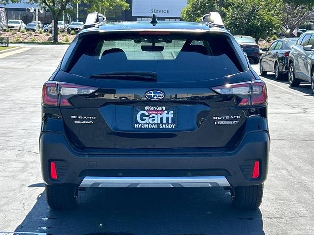 Photo of 2021 Crystal Black Silica Subaru Outback