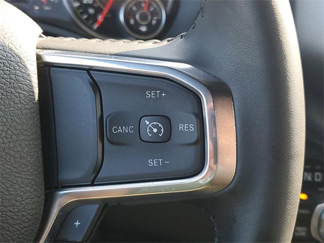 Photo of 2024 Diamond Black Crystal Pearlcoat RAM 1500