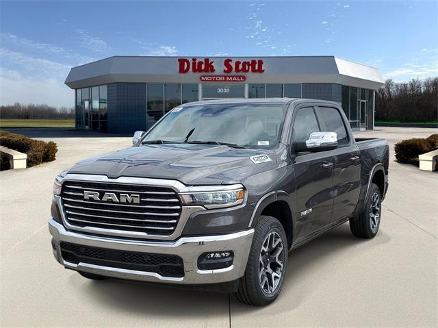 Photo of 2025 Granite Crystal Metallic Clearcoat RAM 1500
