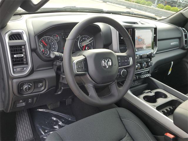 Photo of 2025 Billet Silver Metallic Clearcoat RAM 1500