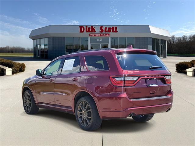 Photo of 2017 Octane Red Pearlcoat Dodge Durango