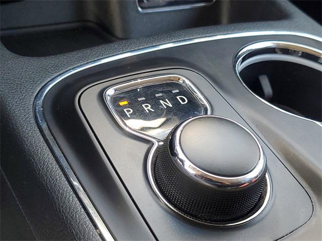 Photo of 2017 Octane Red Pearlcoat Dodge Durango