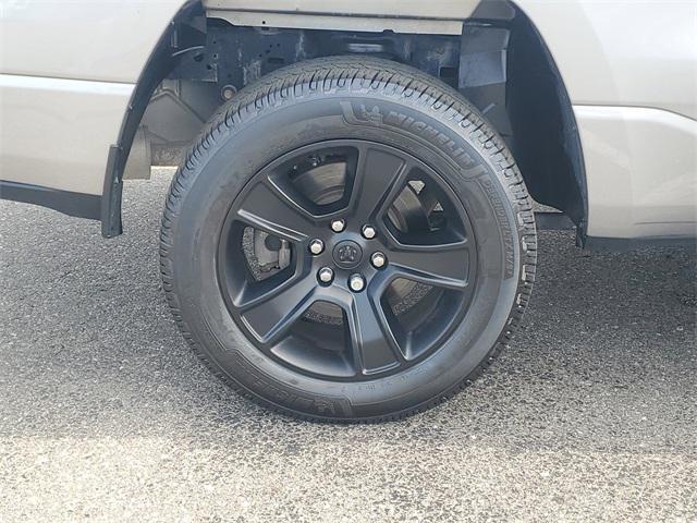 Photo of 2022 Billet Silver Metallic Clearcoat RAM 1500
