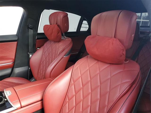 Photo of 2022 Selenite Gray Metallic Mercedes-Benz S-Class