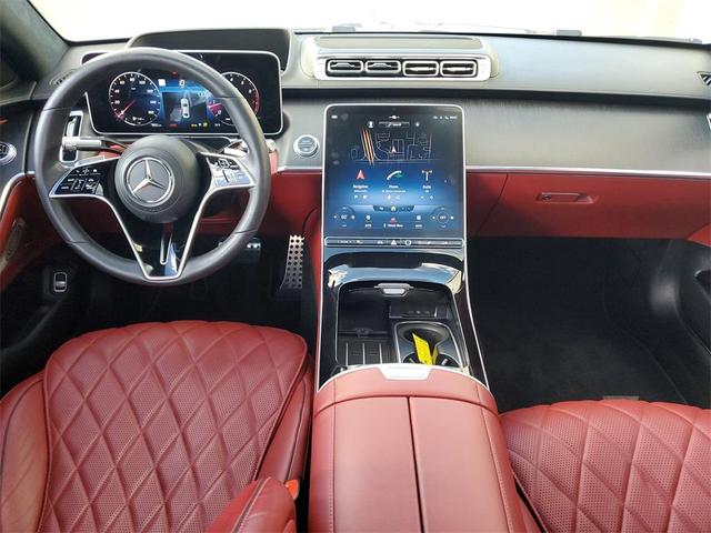 Photo of 2022 Selenite Gray Metallic Mercedes-Benz S-Class