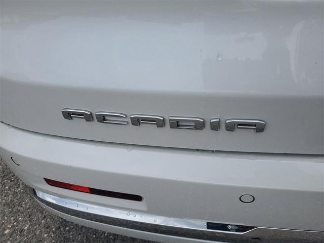 Photo of 2023 White Frost Tri-Coat GMC Acadia