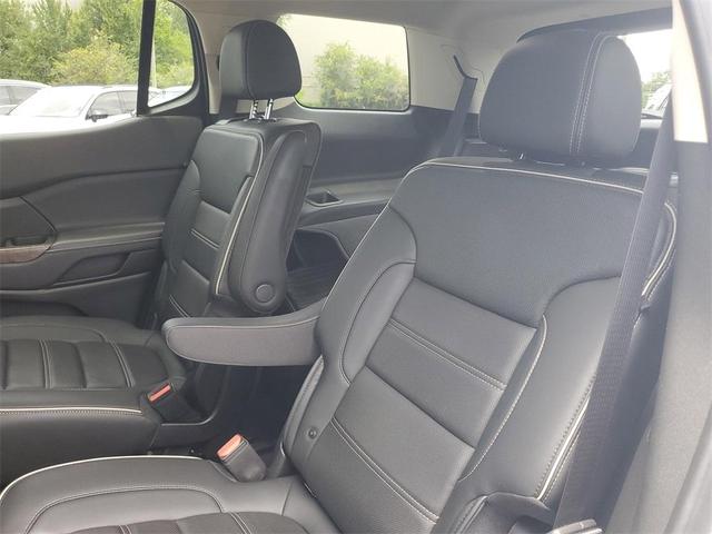 Photo of 2023 White Frost Tri-Coat GMC Acadia