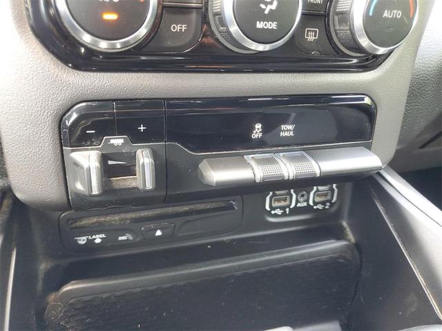 Photo of 2019 Diamond Black RAM 1500