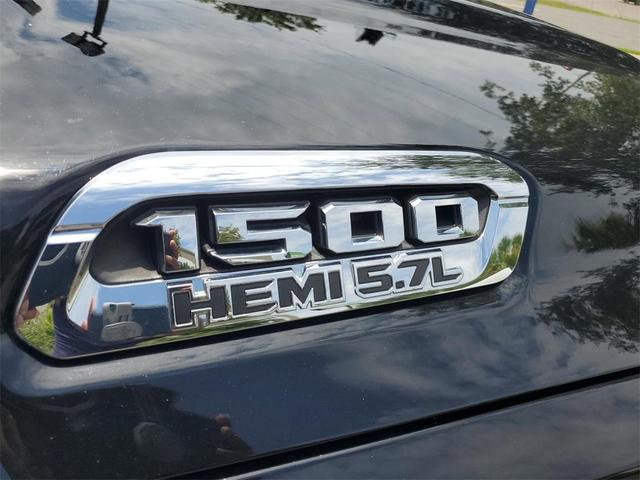 Photo of 2019 Diamond Black RAM 1500